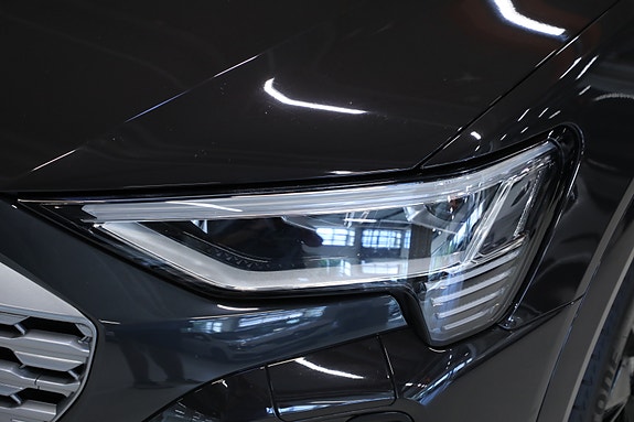 Audi Q8 e-tron 8 of 30
