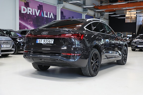 Audi Q8 e-tron 6 of 30