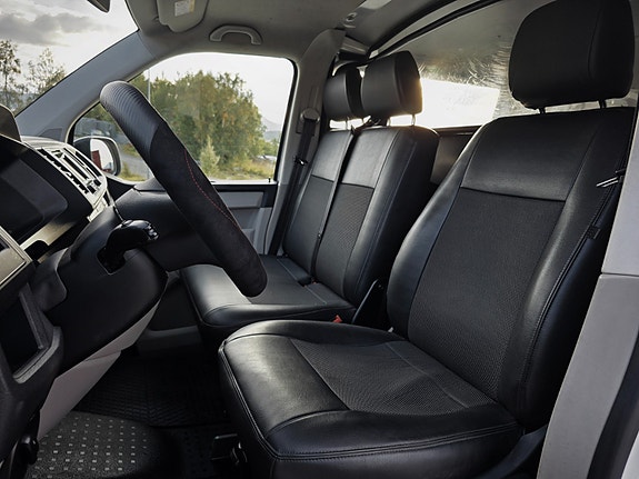 Volkswagen Transporter 9 of 30