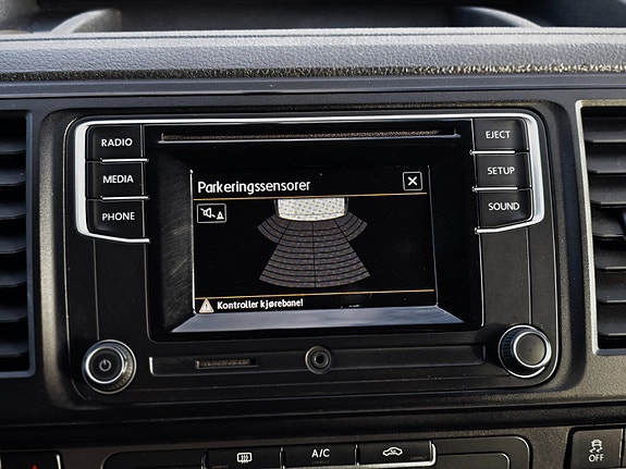 Volkswagen Transporter 17 of 30