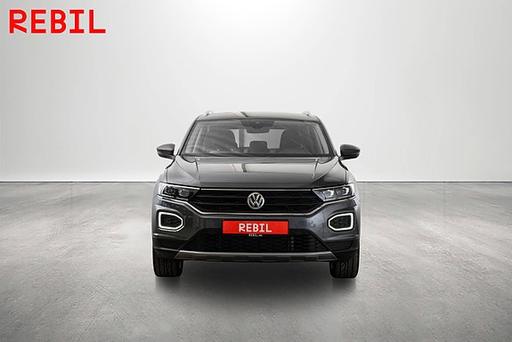 Volkswagen T-Roc 3 of 25