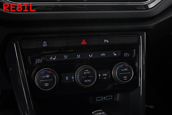 Volkswagen T-Roc 19 of 25