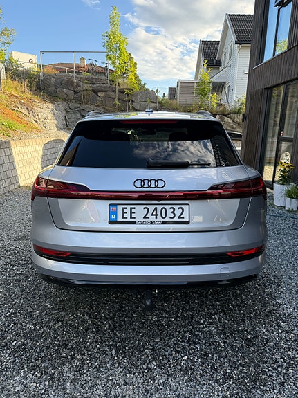 Audi e-tron 6 of 30