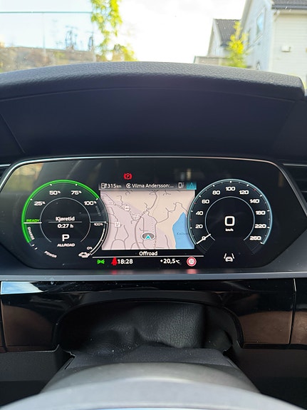 Audi e-tron 22 of 30