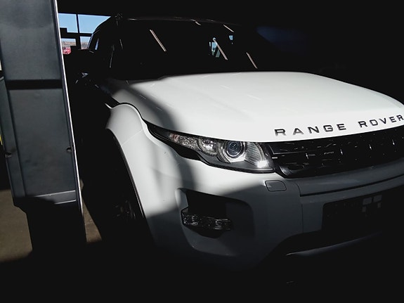 Land Rover Range Rover Evoque 2 of 19