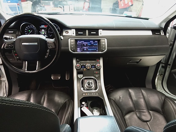 Land Rover Range Rover Evoque 11 of 19