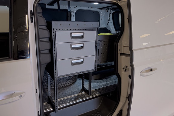 Volkswagen ID. Buzz 24 of 29