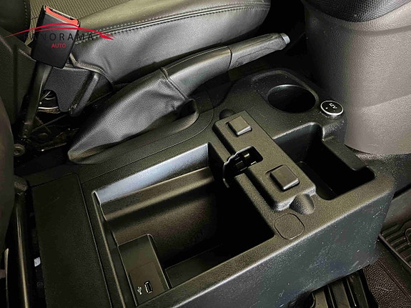 Ford Transit Connect 13 of 24