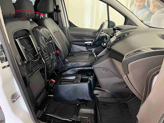 Ford Transit Connect 20 of 24