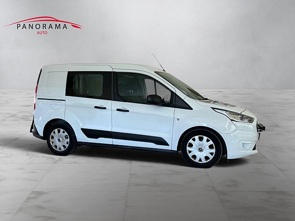 Ford Transit Connect 6 of 24