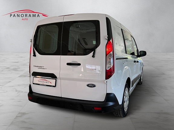 Ford Transit Connect 4 of 24