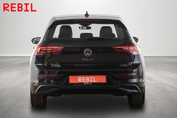 Volkswagen Golf VIII 6 of 25