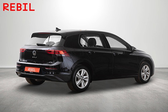 Volkswagen Golf VIII 7 of 25