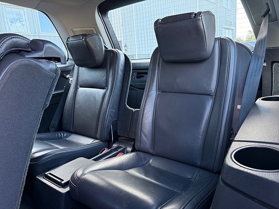 Volvo XC90 18 of 20