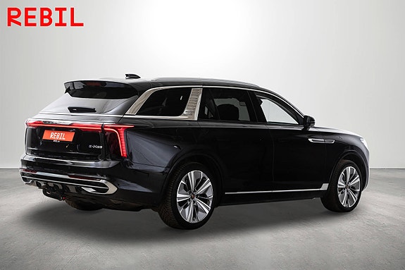 Hongqi E-HS9 7 of 30