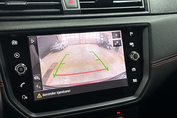 Seat Arona 16 of 20