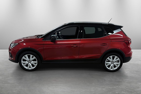 Seat Arona 2 of 20