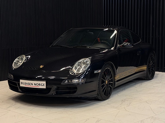 Porsche 911 Carrera 4S 5 of 30