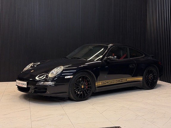 Porsche 911 Carrera 4S 7 of 30