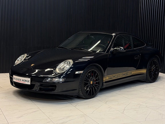 Porsche 911 Carrera 4S 10 of 30