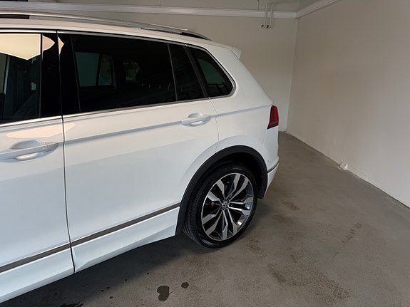 Volkswagen Tiguan 7 of 30