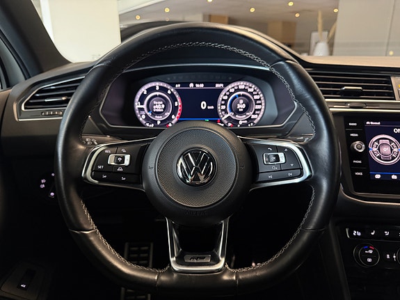 Volkswagen Tiguan 26 of 30