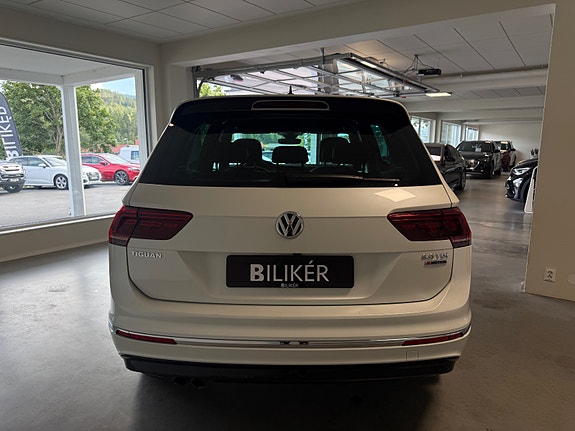Volkswagen Tiguan 6 of 30