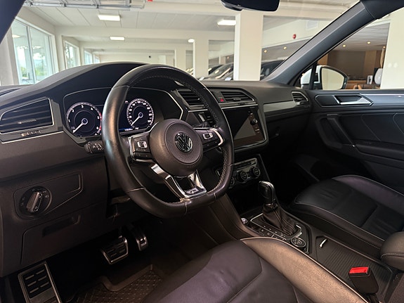 Volkswagen Tiguan 13 of 30