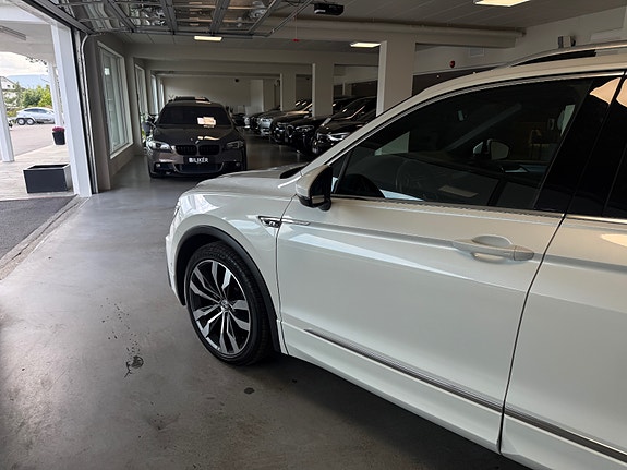 Volkswagen Tiguan 8 of 30