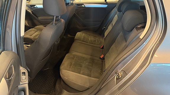 Volkswagen Golf IV 4 of 16