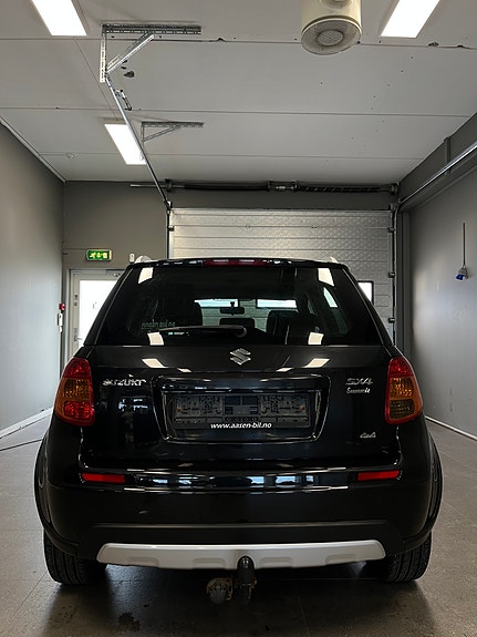 Suzuki SX4 5 of 19