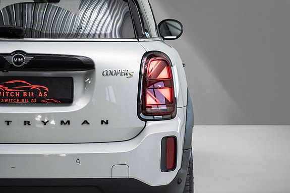 MINI Countryman Cooper SE 4 of 21