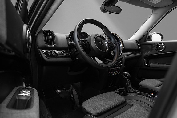 MINI Countryman Cooper SE 16 of 21