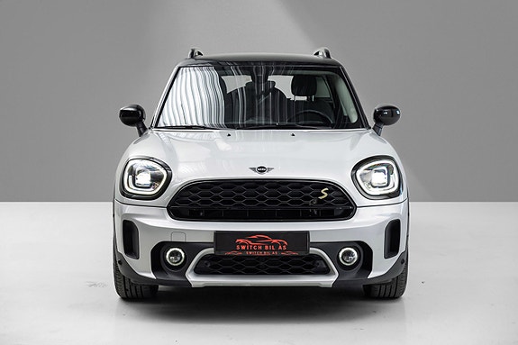 MINI Countryman Cooper SE 2 of 21
