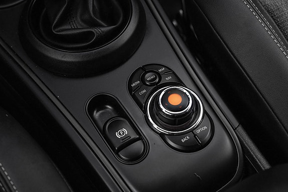 MINI Countryman Cooper SE 15 of 21