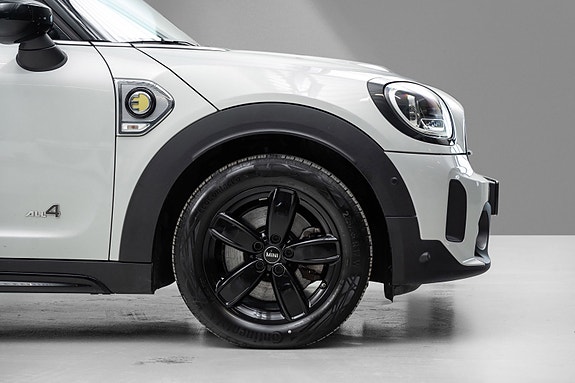 MINI Countryman Cooper SE 8 of 21