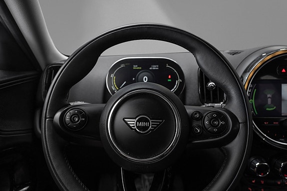 MINI Countryman Cooper SE 17 of 21