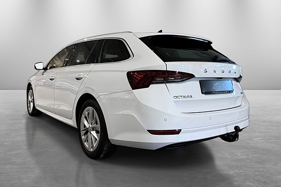 Skoda Octavia 5 of 30