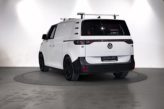 Volkswagen ID. Buzz 8 of 27