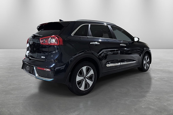 Kia Niro 8 of 30