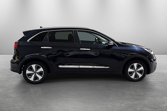 Kia Niro 9 of 30