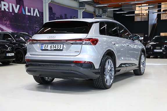 Audi Q4 e-tron 6 of 30
