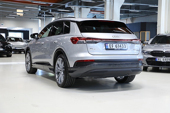 Audi Q4 e-tron 5 of 30