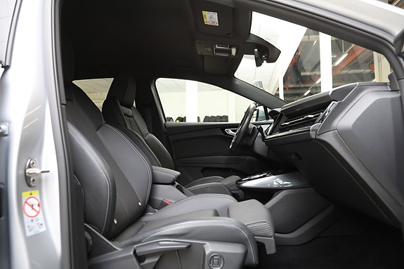 Audi Q4 e-tron 23 of 30