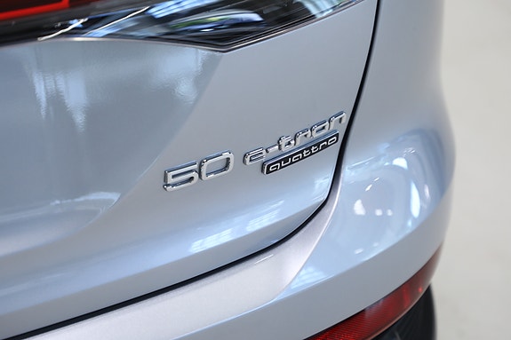 Audi Q4 e-tron 9 of 30