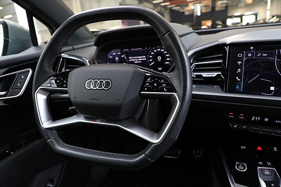 Audi Q4 e-tron 17 of 30