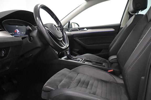 Volkswagen Passat 6 of 29