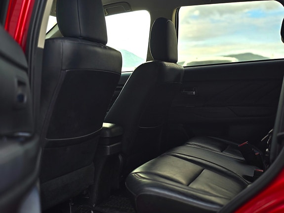 Mitsubishi Outlander 13 of 30