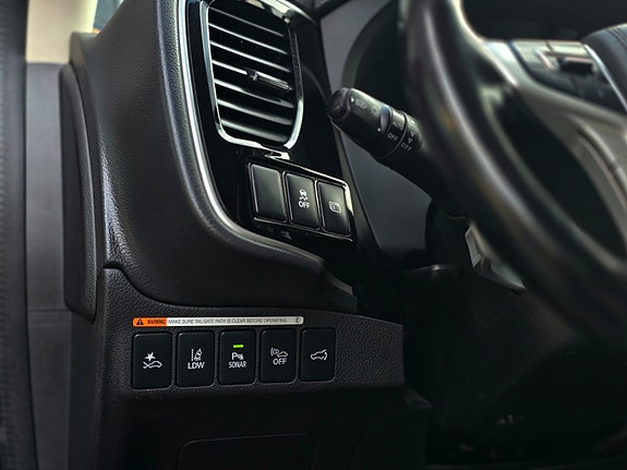 Mitsubishi Outlander 25 of 30