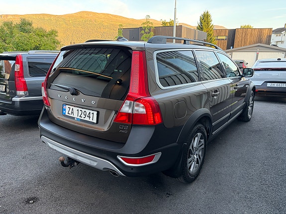 Volvo XC70 5 of 22